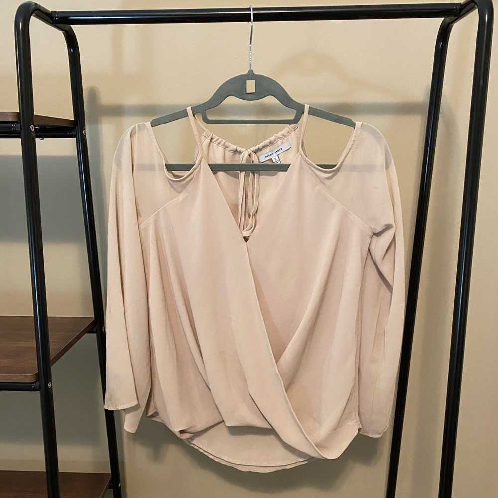 NAKED ZEBRA - Off the shoulder blouse